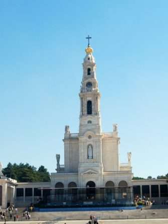 Marian Pilgrimage from Fatima to Paris
